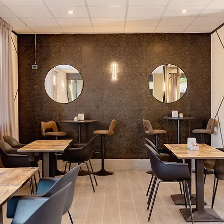 Blumarine 阿布鲁齐的罗塞托